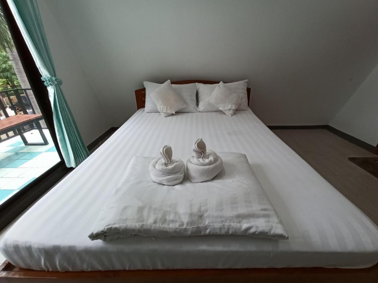 Rainbow House Resort Kamphaeng Phet Camera foto