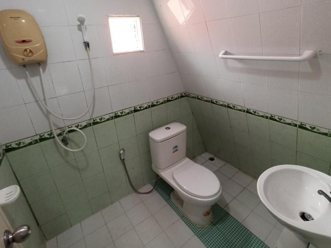 Rainbow House Resort Kamphaeng Phet Camera foto